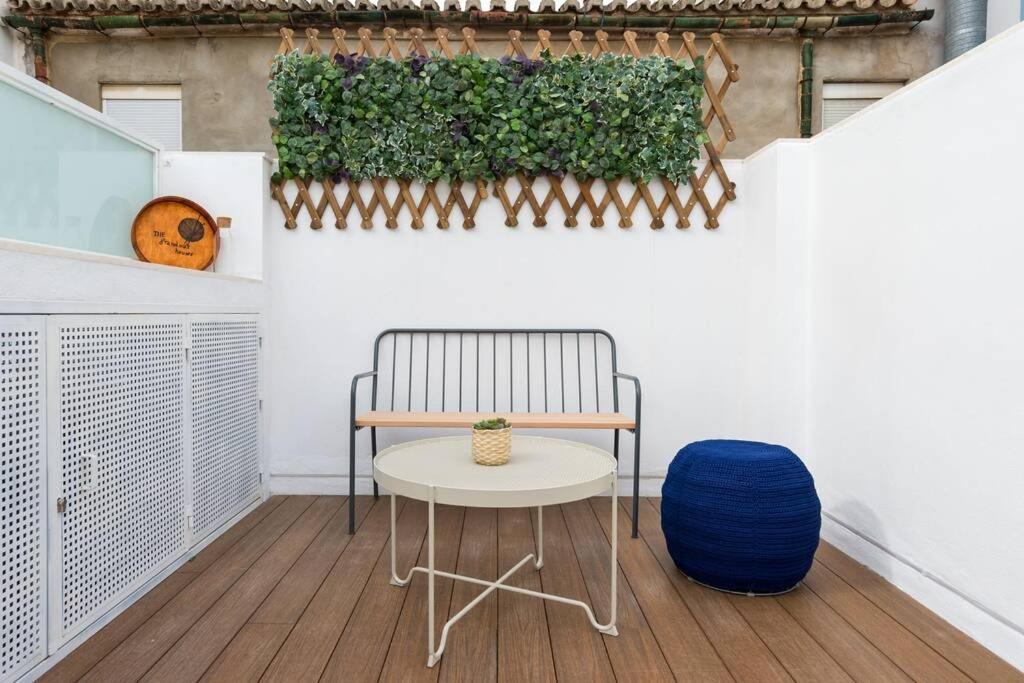 Tgh/ Malaga Center Western Style Exterior foto